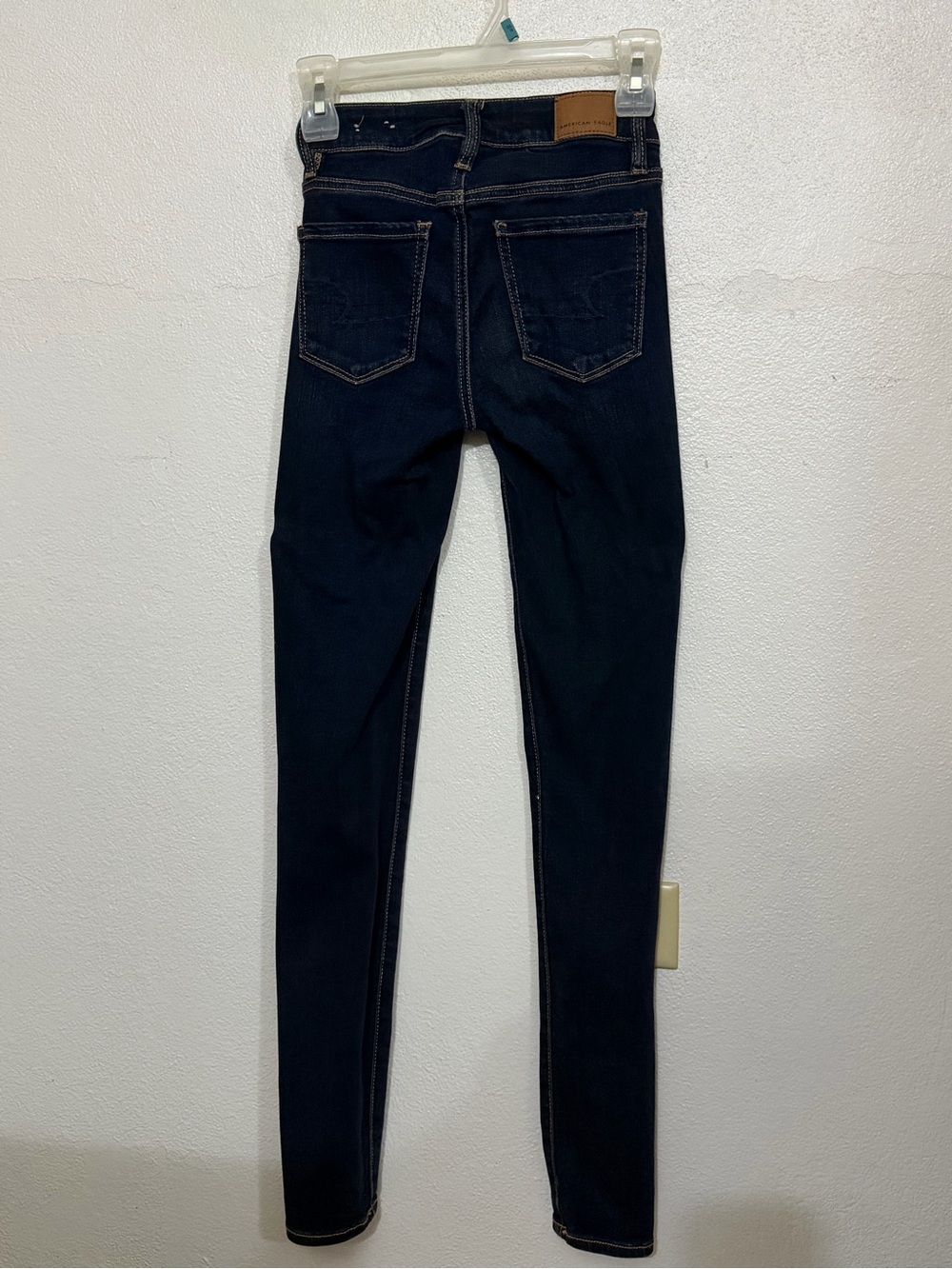 American Eagle Outfitters Women's Skinny Jeans in Dark Indigo - Picture 2 of 2